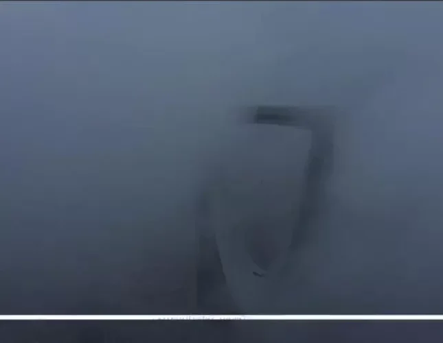 شاهد: اختفاء ابراج الرياض خلف السحاب الذي غطا الرياض بطريقة خيالية