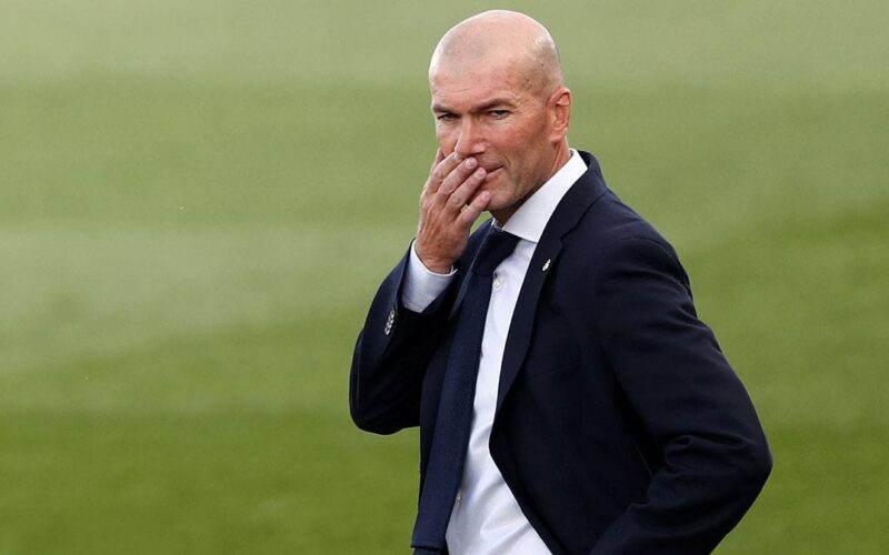 ماركا: زيدان انفجر غاضبا على لاعبيه بعد نهاية مباراة ريال مدريد ضد إيبار