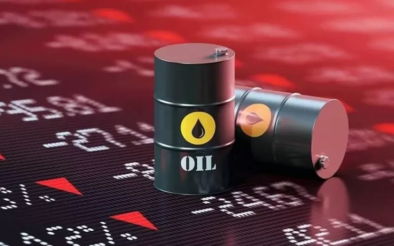 سعر  النفط السعودي اليوم الجمعة  يتراجع  بعد قرارات أوبك +