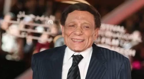 تفاصيل الوضع الصحي للزعيم عادل امام بعد انباء اصابته بكورونا