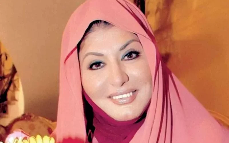 تمنت لو تنشق الأرض وتبتلعها .. وفاء الكيلاني تضع سهير رمزي بموقف محرج حين سألتها عن عدد أزواجها؟ .. لن تصدق رد الفنانة المصرية!