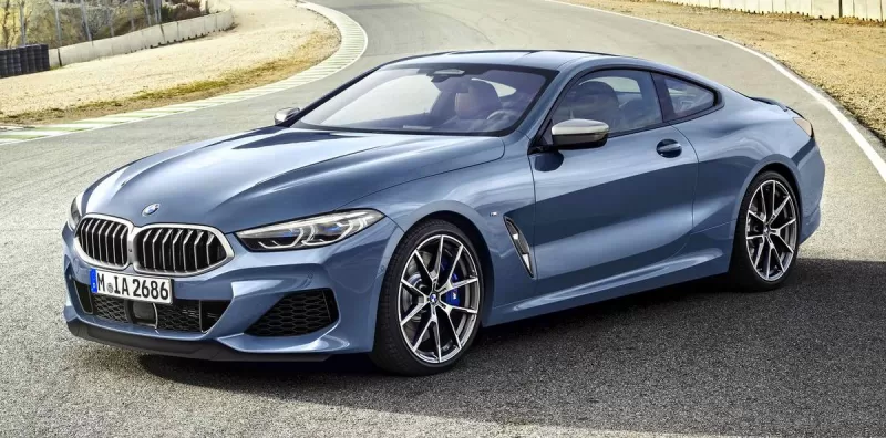 أسعار ومميزان بي إم دابليو الفئة الثامنة BMW المحسنة 2022 الوحش الألماني بقوة 625 حصان