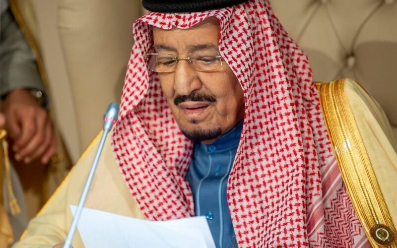 السعودية : قرار عاجل من “الملك سلمان” بشأن أمير “قبيلة عتيبة” المعتقل بأوامر تركي آل الشيخ