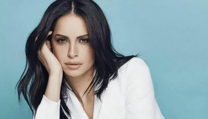 شاهد كيف ظهرت آمال ماهر بشكل مرعب في فيديو زاد الغموض حول مصيرها!