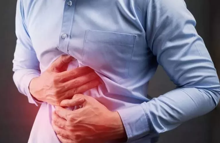 خاصة في رمضان .. وصفات طبيعية ينصح بها لمن يعانون قرحة المعدة.