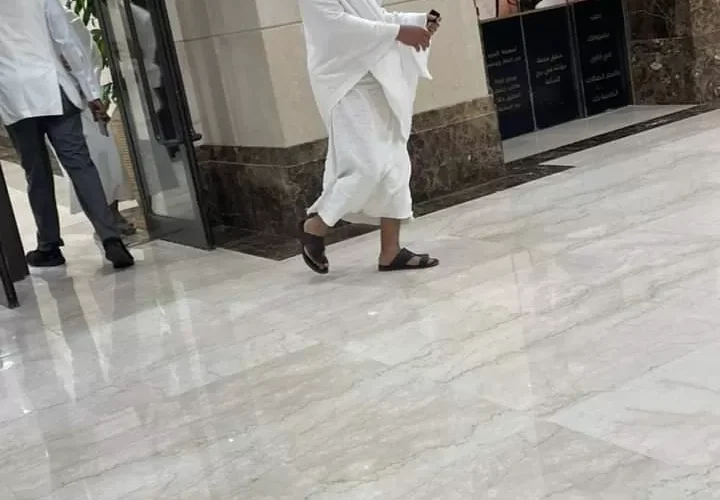 بعد انباء اعتقاله في السعودية .. المنطقة العسكرية السادسة تنشر صور قائدها في هذا المكان