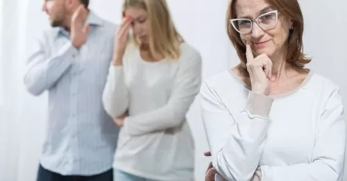 عكس المتوقع.. هكذا تؤثر حماتك على خصوبتك