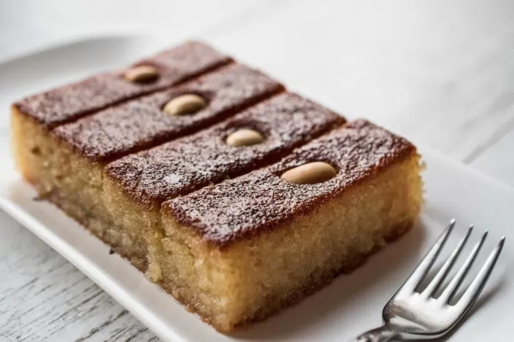 سهلة ولذيذة.. الطريقة الأصلية لعمل بسبوسة التمر من دون بيض لمائدة رمضان !