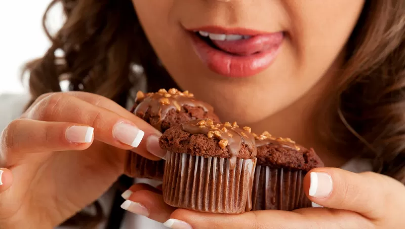 هذا بالتفصيل ما يحدث في جسمك عند التوقف عن تناول السكريات لمدة شهر واحد فقط