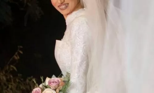 عريس يقتل عروسته بطريقة شيطانية اثناء الدخلة بعد ان اكتشفت فيه عيب صادم ويهدد سمعة عائلته