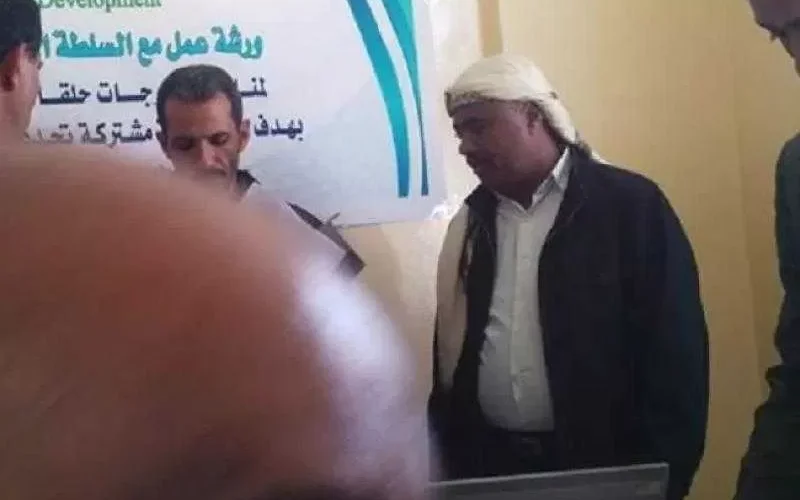 مجهولون يغتالون وكيل مدرسة في مدينة تعز