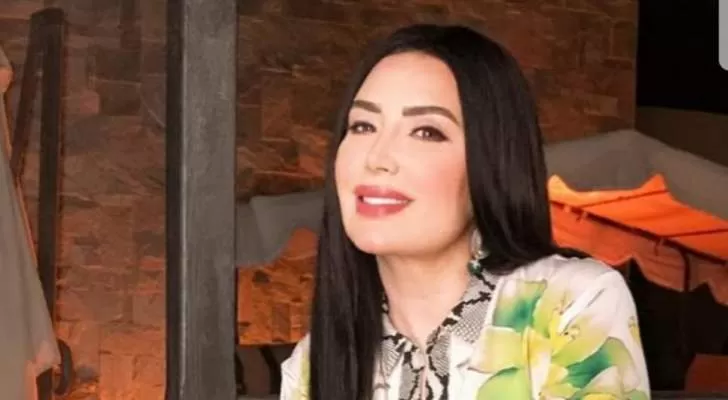 عبير صبري: زوجي يحب يشوفني في مشاهد ساخنة خاصة مع هذا الفنان