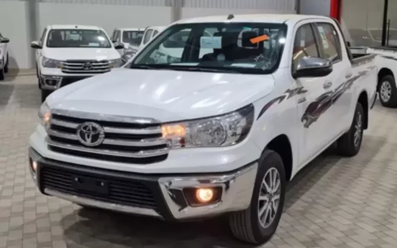 شاهد الشكل الجديد لوحش تويوتا هايلكس الذي لا يشبه أي تصميم وهذا هو سعر الشكل الجديد في السعودية