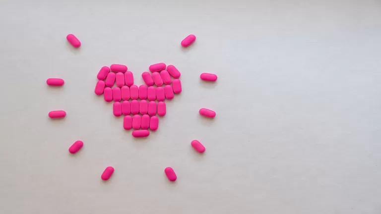 علامات تدل على ان نقص فيتامين د في جسمك وصل لحد خطير يهدد حياتك