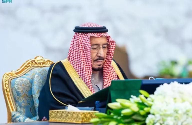 تفاصيل الأمر الملكي بالإعفاء من المقابل المالي للـمقيمين في السعودية