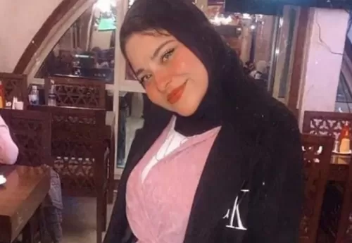 أم تطلب من ابنتها النزول من السيارة ثم تدهسها عمداً في مصر والتفاصيل مروعة