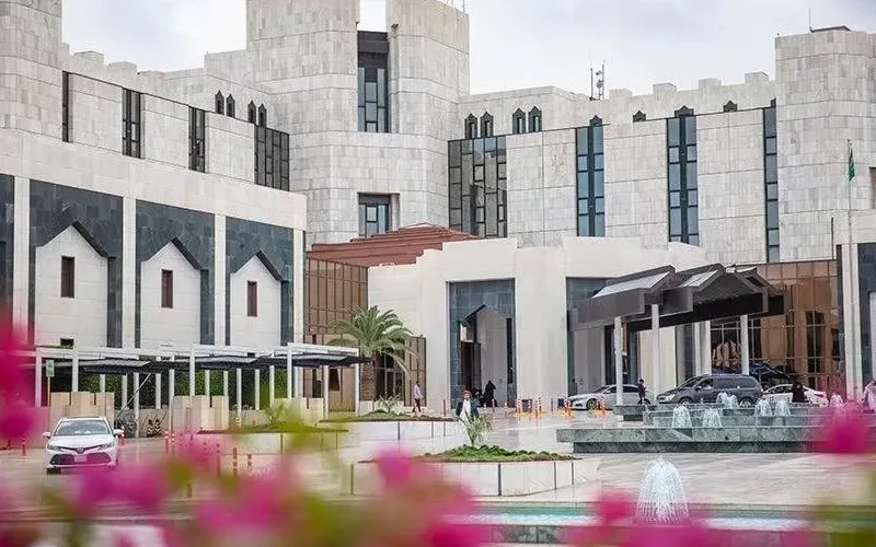 للسعوديين فقط وظائف شاغرة في مستشفى الملك خالد التخصصي للعيون