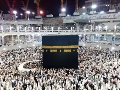 تفاصيل جديدة عن التاشيرة الجديدة المجانية الى المملكة التي تسمح لحاملها بالعمرة بدون اي رسوم او تامين.