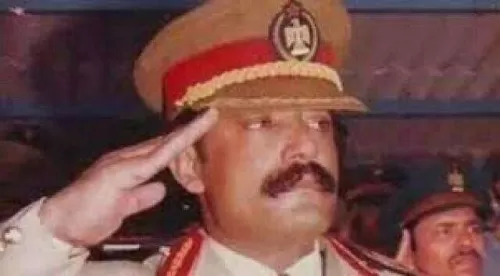 تفاصيل استقالة اللواء هيثم قاسم طاهر من منصبه في قوات الساحل الغربي