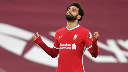 مسئول كبير : يجب التخلص من محمد صلاح فوراً