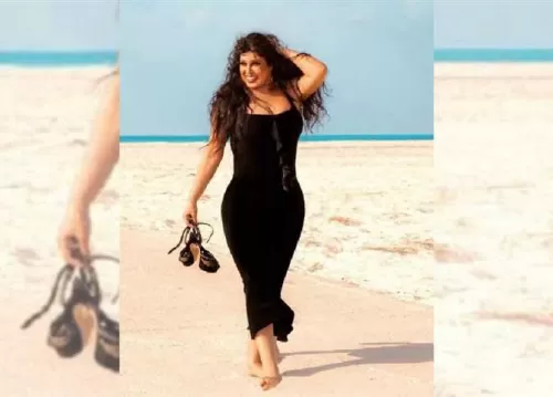 «إسكيوزمي أنا أهو».. فيفي عبده تثير جدلا بفيديو ترقص فيه أمام منزلها