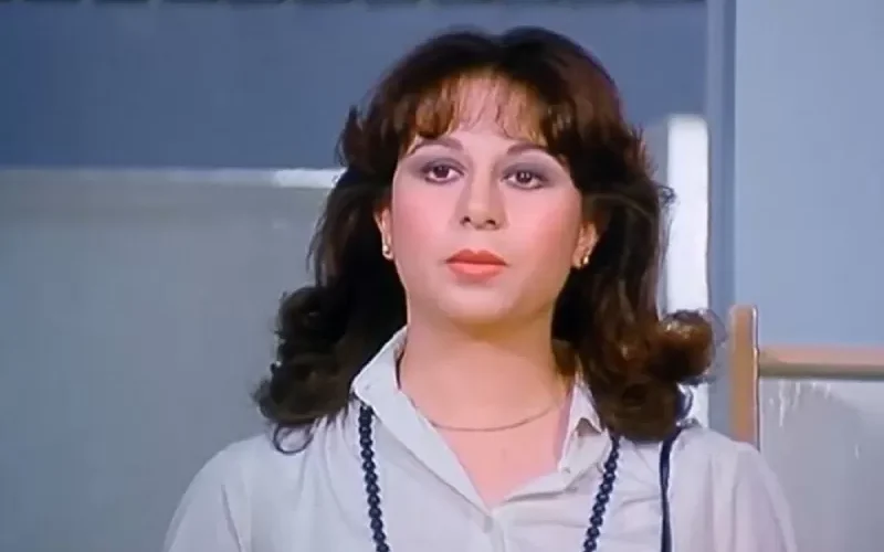 سمية الألفي تعترف لوفاء الكيلاني .. لهذا السبب رفضت اخلي حسين فهمي يبوسني