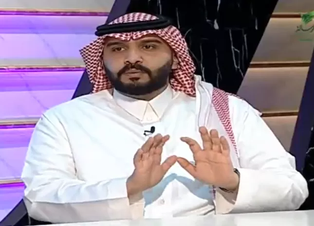 “تعدينا مرحلة طرق الباب”.. شاهد: المواطن الذي اعتذر له متحدث الصحة يروي مواقف طريفة واجهته بعد تحديد منزله كمركز للقاح !!