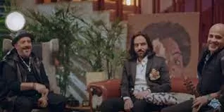 إعلامي شهير يسخر من مقطع بأغنية ” تعالى أدلعك ” : ” الحتة دي بتموتني “