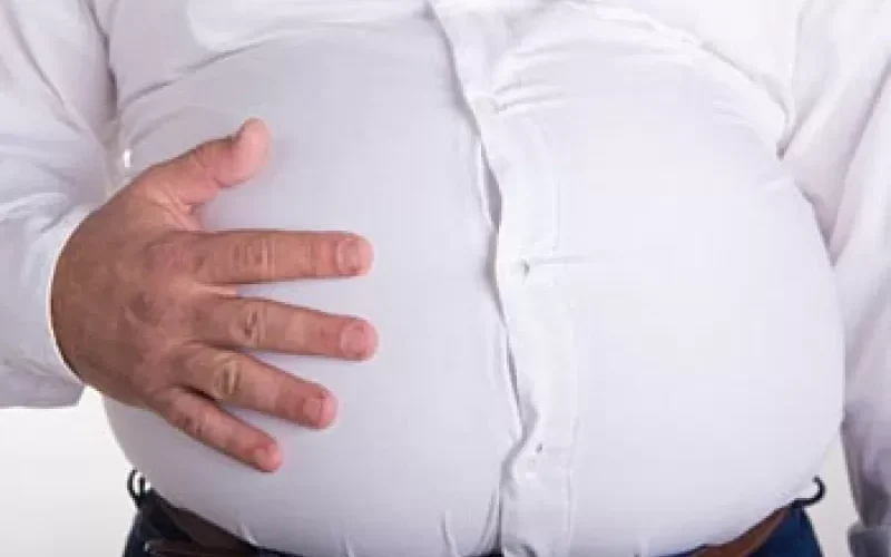 طريقة رهيبة تساعدك على  تجنب أسباب انتفاخ البطن وفرط الغازات والآلام الناتجة عنها