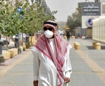 زيادة الوضع سوء في “السعودية” بعد ارتفاع عدد الضحايا .. لتتخذ اجراءات بحظر التجوال نهاراً في هذه المدن؟!
