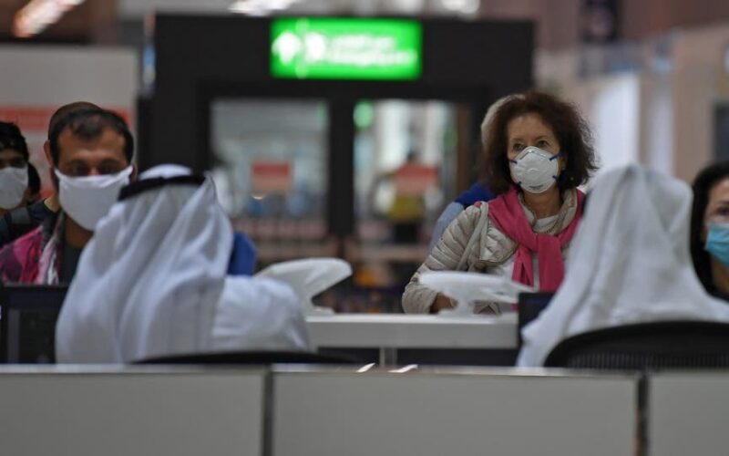 40 ألفاً من جنسية واحدة يغادرون دولة خليجية في زمن الـ كورونا .. وهذه وجهتهم