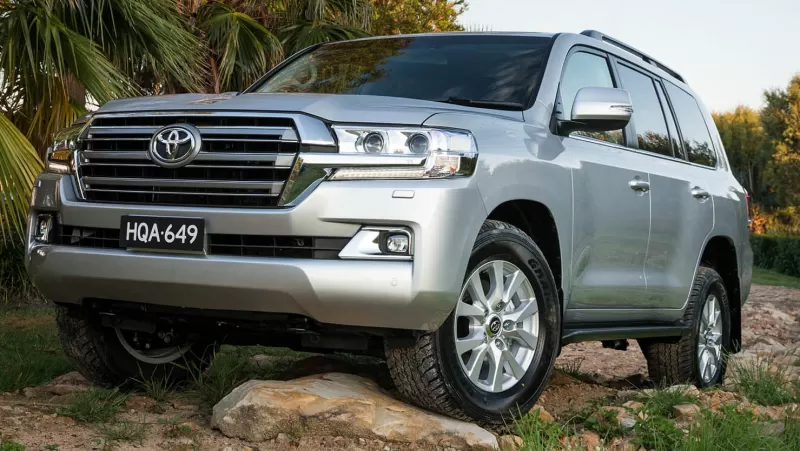 استلم فوراً بدون دفعة اولى سيارة لاندكروزر الجديدة بقسط شهري بسيط جداً وسعر الكاش