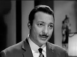 عاند الموت ودفنوه ثلاثة مرات وعاد للحياة .. سر رشدي اباظة وتعلقه بالحياة وكيف قاوم الموت ونجا منه قبل ان يسقط بالضربة القاضية