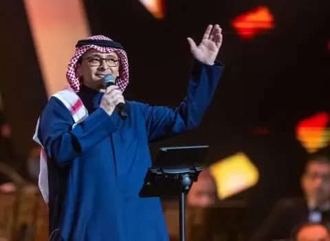 بلفيديو..الفنان السعودي عبدالمجيد عبدالله يسال جمهوره سوال غريب وهكذا كان ردهم ليله البارحه