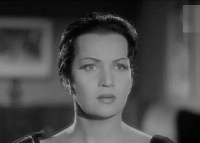 القصة الكاملة للفنانة المصرية التي تزوجت ولدها بالخطأ وعندما اكتشفت المصيبة فاجئته بهذا الطلب