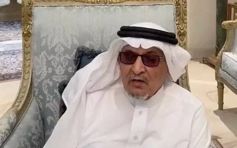 شاهد الفوائد المذهلة للرجال عند تناول كوب من عصير البقدونس مع قشور الليمون