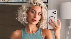 شاهد بالفيديو القصر الفخم الذي تملكه السعودية مودل روز وتسريبات من داخل القصر تكشف ثراء وبذخ وفخامة غير عادية