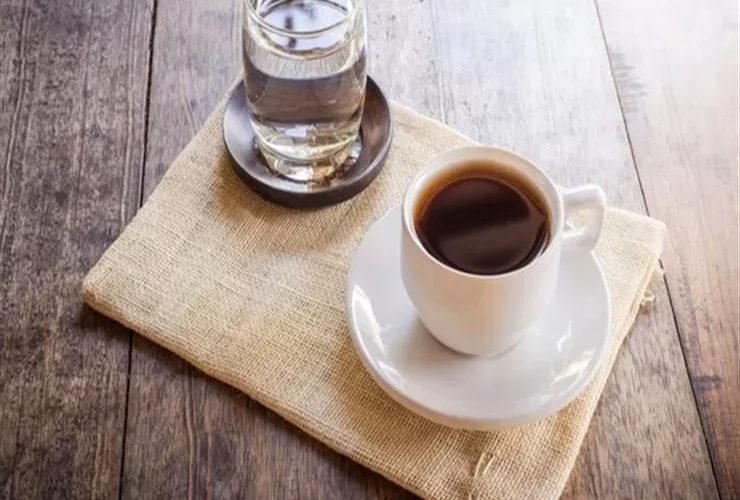 هذا ما يحصل في جسمك عندما تتناول كوب من النيسكافيه على الريق