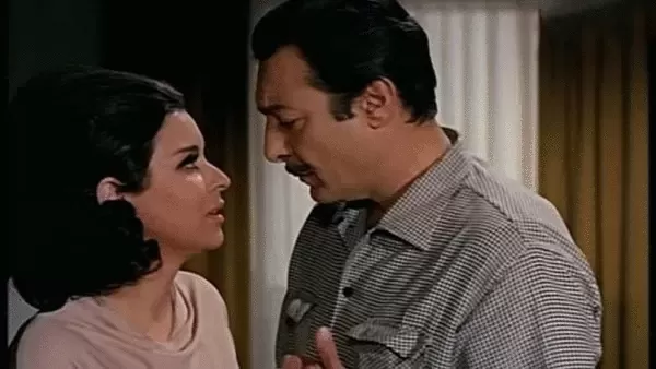 الفنانة الشهيرة ونجمة الاغراء التي جعلت رشدي اباظة يركع تحت قدميها لترضى عنه