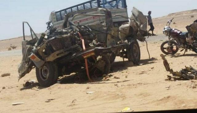 وفاة وإصابة عشرة يمنيين بحادث مروري مروع بالخط الدولي مع سلطنة عمان