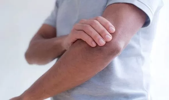 ما لا تعرفه عن مرض التصلب العصبي واعراضه التي يستهين بها الكثيرون وكيف يؤدي في النهاية الى تدمير حياتك تماماً