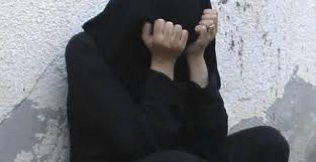 #كلنا_معك_يا_رغد..هاشتاق يتصدر تويتر بعد نشر فتاة يمنية فيديو تروي فيه تفاصيل اغتصابها