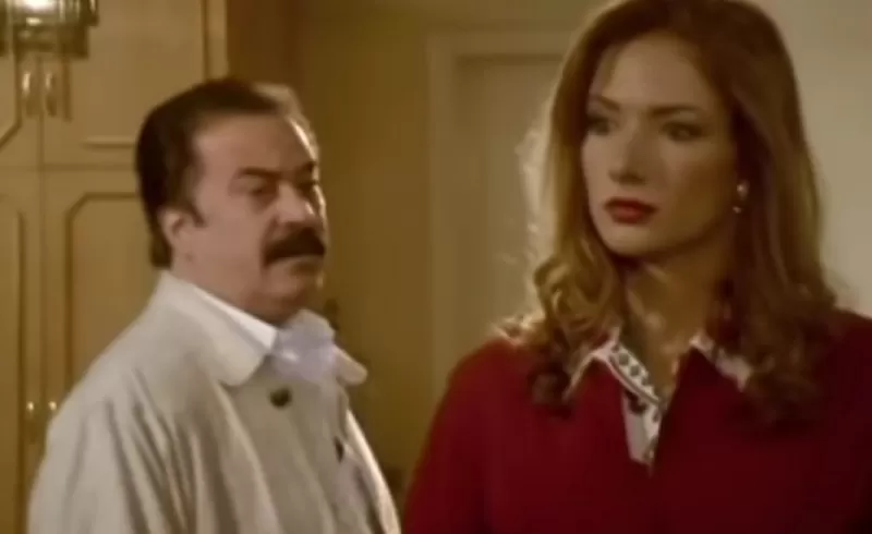 ضابط مصري يذبح زوجته الفنانة الشهيرة ويتركها تنزف داخل البانيو حتى ماتت بطريقة مروعة