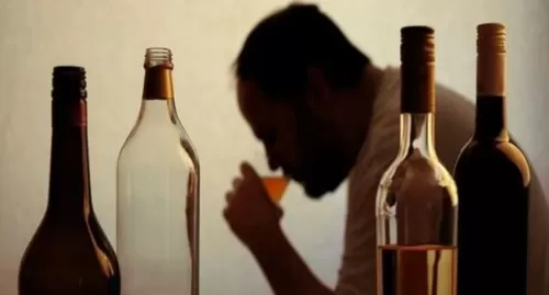 السعودية تحذر من الخمور المغشوشة