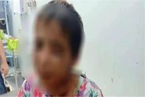 مصر.. رجل يكبل ابنه بطريقة وحشية أعلى تروسيكل لسبب صادم