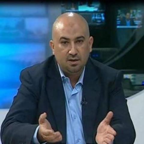 اشتهر بمساعدة اليمنيين في مصر …ايقاف مسؤول بالسفارة اليمنية عن العمل وشؤون المغتربين تدين – وثيقة