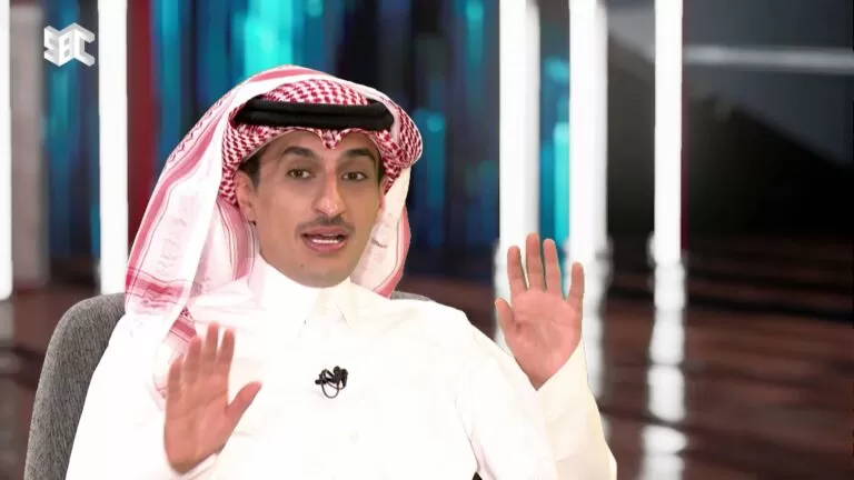 شاهد بالفيديو: سهم يكشف عن أسماء 4 فنانين يتنافسون على عرش محمد عبده.. ومن هو الرجل الذي يشعر بأنه ليس عربياً