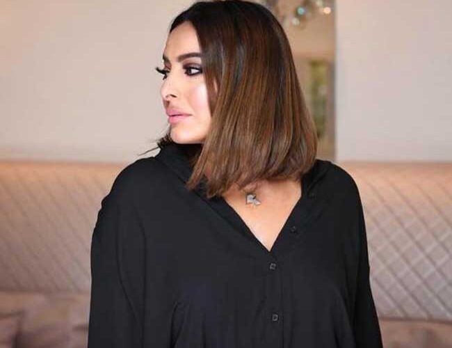 بالفيديو: رعب كورونا يسيطر على هذه الفنانة الخليجية