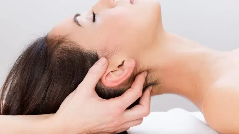 فوائد مذهلة لمساج هذه المناطق الحساسة في غرفة النوم !!