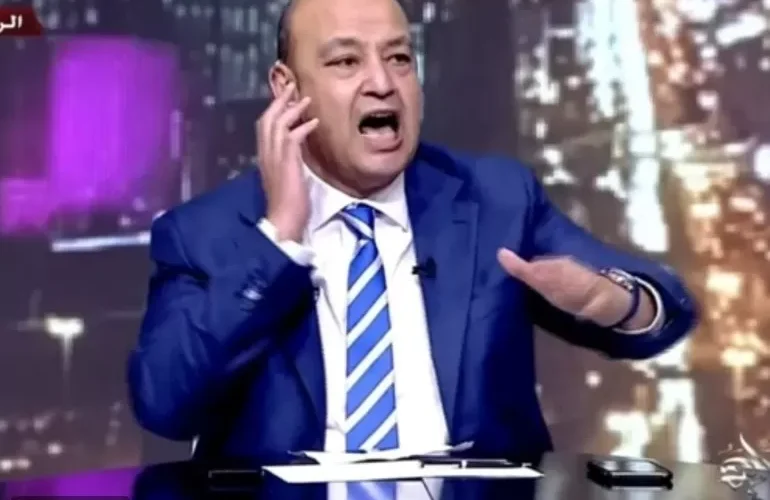 عمرو اديب يفجر المفاجئة حول السبب الحقيقي لوفاة سمير غانم ودلال عبد العزيز : ليس كورونا لكن الدكتور كان بيجرب عليهم الدوا ده